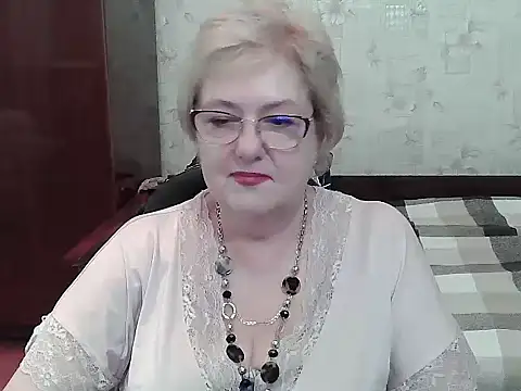 Snapshot of Renata62011 chatting on 07/03/26, 12:33 Renata62011 online show from 07/03/26, 12:33