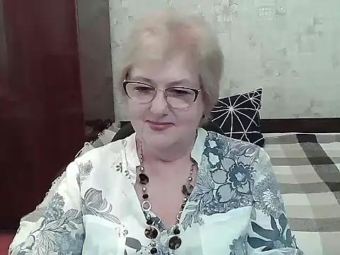 Snapshot of Renata62011 chatting on 07/11/26, 12:30 Renata62011 online show from 07/11/26, 12:30