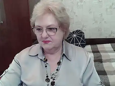 Snapshot of Renata62011 chatting on 07/22/26, 12:52 Renata62011 online show from 07/22/26, 12:52