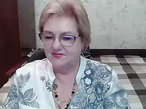 Snapshot of Renata62011 chatting on 07/28/26, 06:20 Renata62011 online show from 07/28/26, 06:20