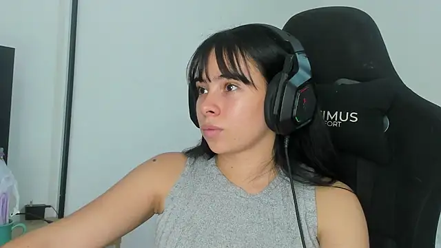 Snapshot of Aishelyng chatting on 01/16/26, 05:11 Aishelyng online show from 01/16/26, 05:11