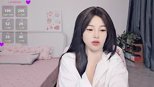 9aunatiis online show from 04/24/26, 06:21