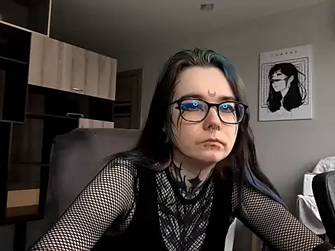 Snapshot of HighelikeGirl chatting on 10/28/25, 07:12 HighelikeGirl online show from 10/28/25, 07:12