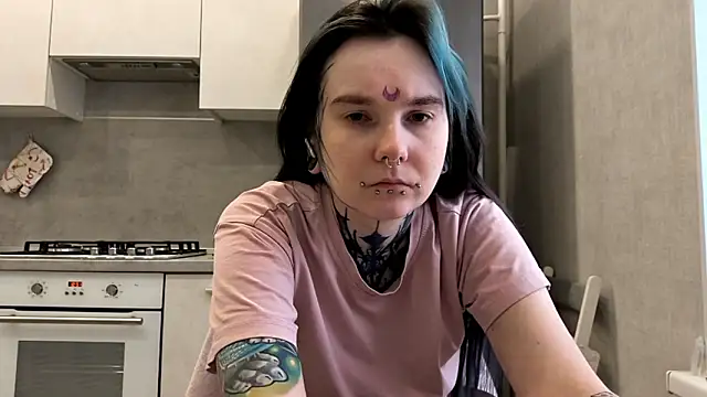 Snapshot of HighelikeGirl chatting on 03/12/26, 07:36 HighelikeGirl online show from 03/12/26, 07:36