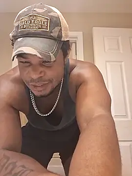 Snapshot of KeYBuMp323 chatting on 10/17/25, 02:19 KeYBuMp323 online show from 10/17/25, 02:19