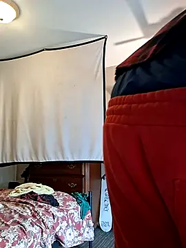 Snapshot of KeYBuMp323 chatting on 11/25/25, 04:18 KeYBuMp323 online show from 11/25/25, 04:18