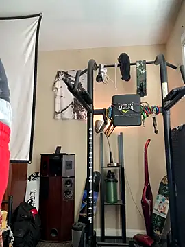 Snapshot of KeYBuMp323 chatting on 12/14/25, 04:01 KeYBuMp323 online show from 12/14/25, 04:01