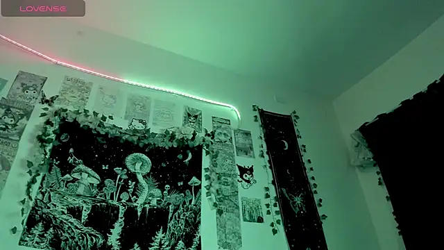 Snapshot of GothKitten666 chatting on 02/26/26, 01:04 GothKitten666 online show from 02/26/26, 01:04