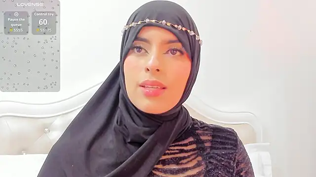 Snapshot of Jasmin_hamdan chatting on 04/08/26, 09:59 Jasmin hamdan online show from 04/08/26, 09:59