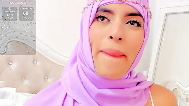Snapshot of Jasmin_hamdan chatting on 04/10/26, 08:35 Jasmin hamdan online show from 04/10/26, 08:35