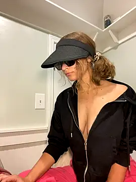 Lilamelon online show from 10/06/25, 01:14