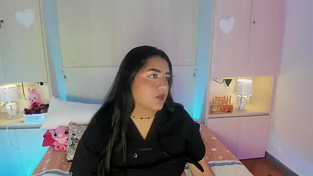 LilyWhitney online show from 10/22/25, 03:51