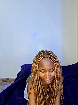 Snapshot of FionaKeith10103 chatting on 05/24/26, 12:54 FionaKeith10103 online show from 05/24/26, 12:54