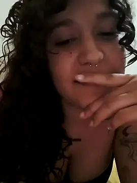 Nuria77 online show from 11/08/25, 02:34