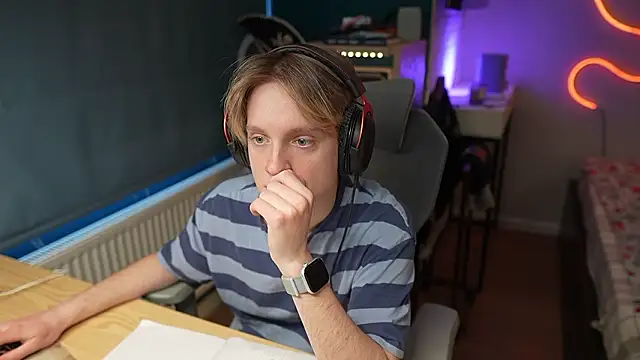 Snapshot of Serxyi chatting on 02/02/26, 11:20 Serxyi online show from 02/02/26, 11:20