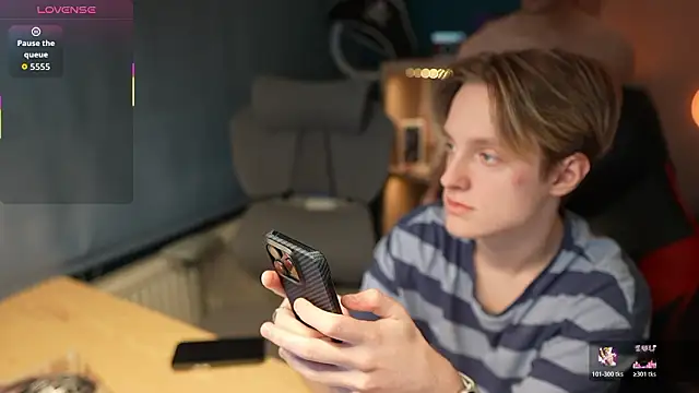 Snapshot of Serxyi chatting on 02/15/26, 04:47 Serxyi online show from 02/15/26, 04:47