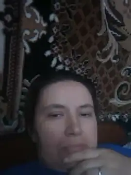 Snapshot of Romashka33011 chatting on 01/11/26, 11:37 Romashka33011 online show from 01/11/26, 11:37