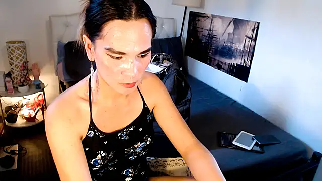 Snapshot of NinaDOM4CUM chatting on 05/15/26, 10:50 NinaDOM4CUM online show from 05/15/26, 10:50