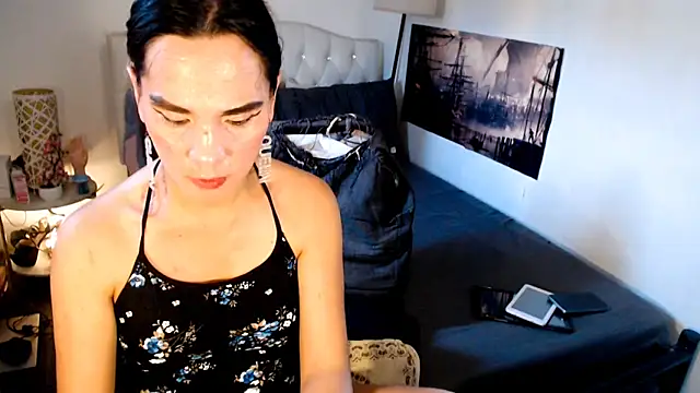 Snapshot of NinaDOM4CUM chatting on 05/16/26, 12:40 NinaDOM4CUM online show from 05/16/26, 12:40