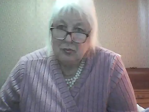 Alexia64231 online show from 09/29/25, 11:26