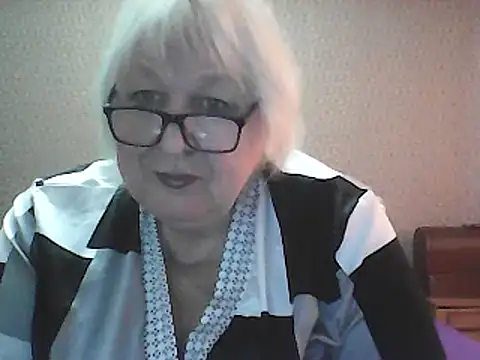 Alexia64231 online show from 10/12/25, 01:10