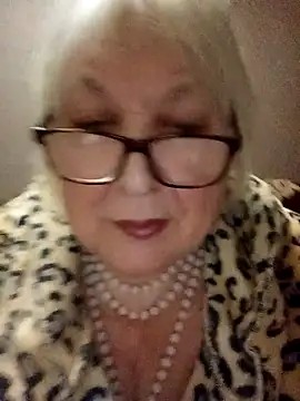 Alexia64231 online show from 11/11/25, 02:11