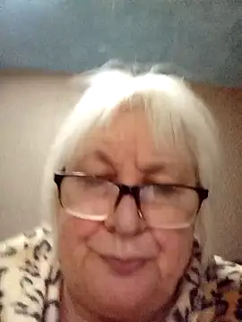 Alexia64231 online show from 11/24/25, 03:28