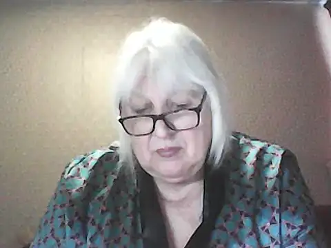 Alexia64231 online show from 04/09/26, 07:58