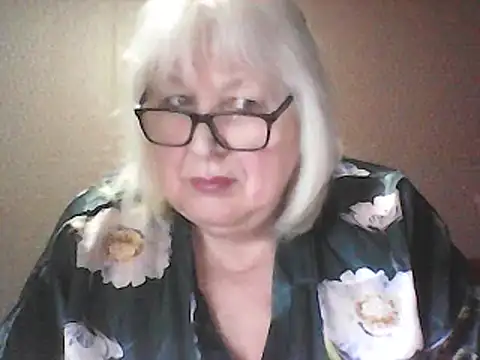 Alexia64231 online show from 04/09/26, 10:37