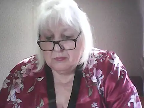 Alexia64231 online show from 04/11/26, 12:20