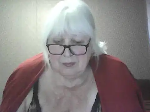 Alexia64231 online show from 04/27/26, 02:59