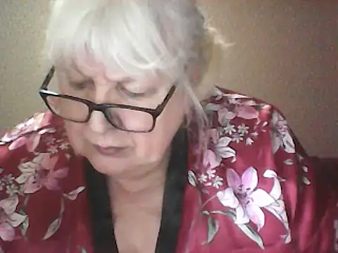 Alexia64231 online show from 04/29/26, 02:59