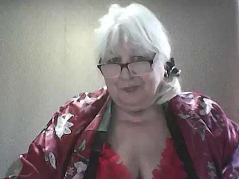 Alexia64231 online show from 05/05/26, 05:26
