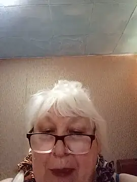 Snapshot of Alexia64231 chatting on 06/22/26, 02:57 Alexia64231 online show from 06/22/26, 02:57