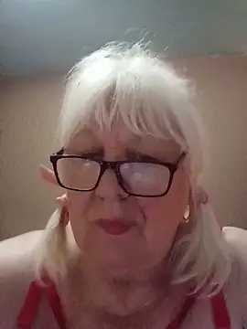 Snapshot of Alexia64231 chatting on 07/01/26, 03:08 Alexia64231 online show from 07/01/26, 03:08