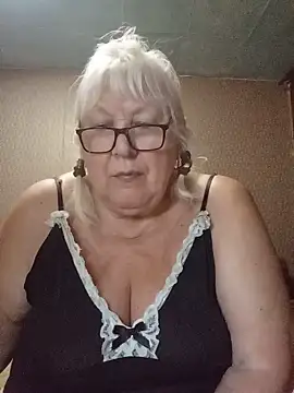 Snapshot of Alexia64231 chatting on 07/07/26, 09:41 Alexia64231 online show from 07/07/26, 09:41