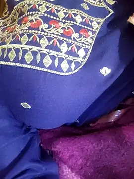 Bhabi-Hot0 online show from 02/04/26, 12:49