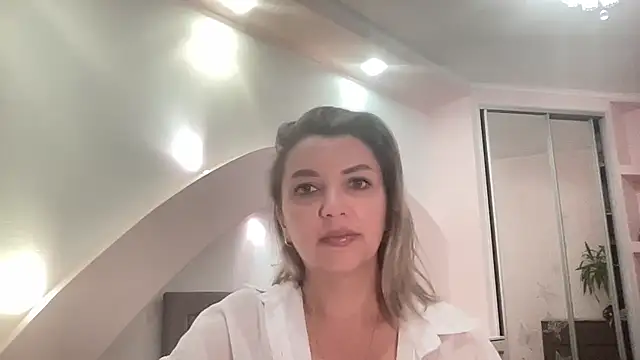 Snapshot of Beautysoul_ chatting on 09/21/25, 04:30 Beautysoul  online show from 09/21/25, 04:30