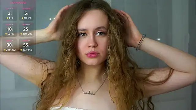 SusannaScholler online show from 12/02/25, 09:32