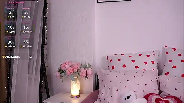 Snapshot of SusannaScholler chatting on 03/18/26, 10:02 SusannaScholler online show from 03/18/26, 10:02