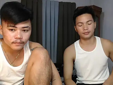 hot emman online show from 09/28/25, 03:06