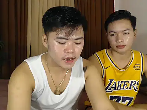 hot emman online show from 02/28/26, 04:35