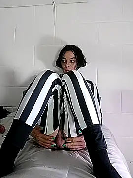 oxxy jean online show from 02/03/26, 12:20