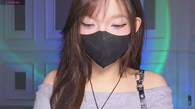      Panda      online show from 02/13/26, 02:35