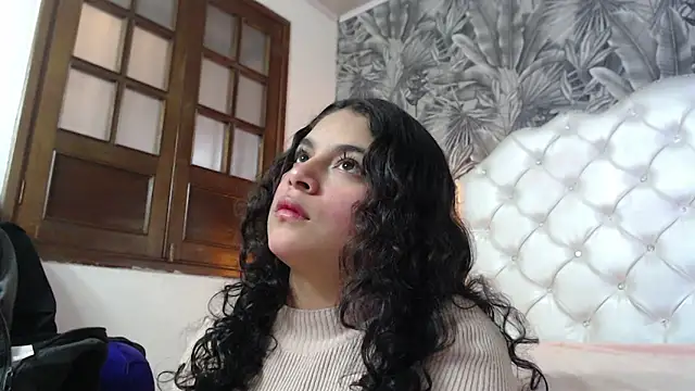 RylieRoss online show from 10/16/25, 12:06