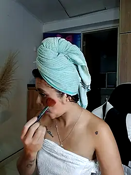 LuluMonroe Eup online show from 05/07/26, 12:49