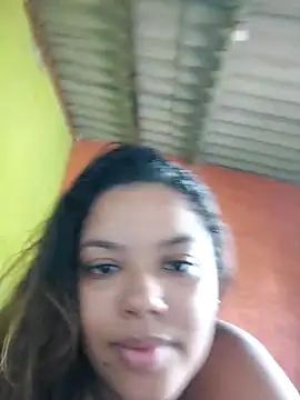 Snapshot of biancaalvess chatting on 02/04/26, 12:22 biancaalvess online show from 02/04/26, 12:22