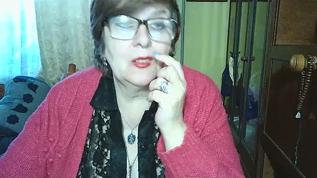 VeronicaGold511 online show from 10/20/25, 06:58