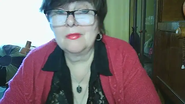 VeronicaGold511 online show from 04/30/26, 07:47
