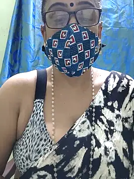 sweet-lotus online show from 11/15/25, 04:36